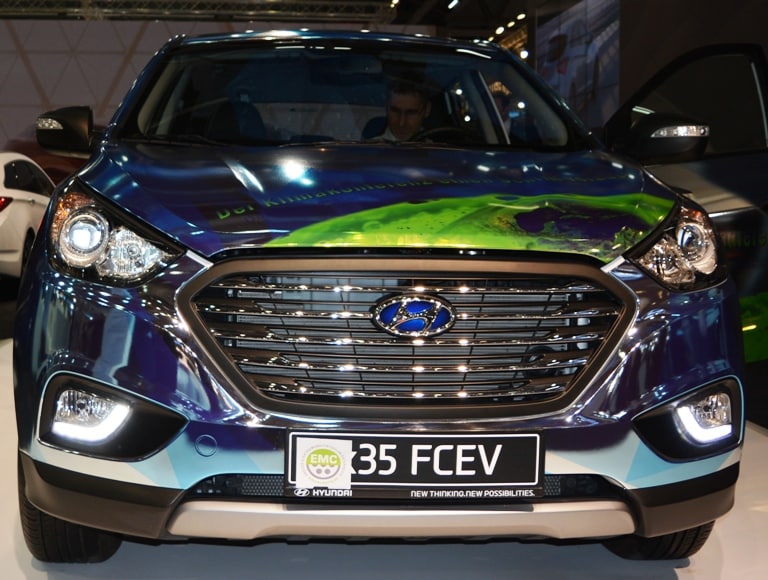 Hyundai FCEV auf der Viella Auto Motorshow 2016
