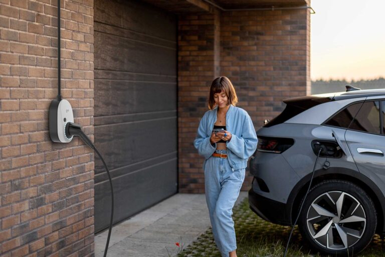go-e – alles, was Sie benötigen um smart und günstig zu lade | wallbox go e charger gemini 2 0 22 kw laedt elektroauto