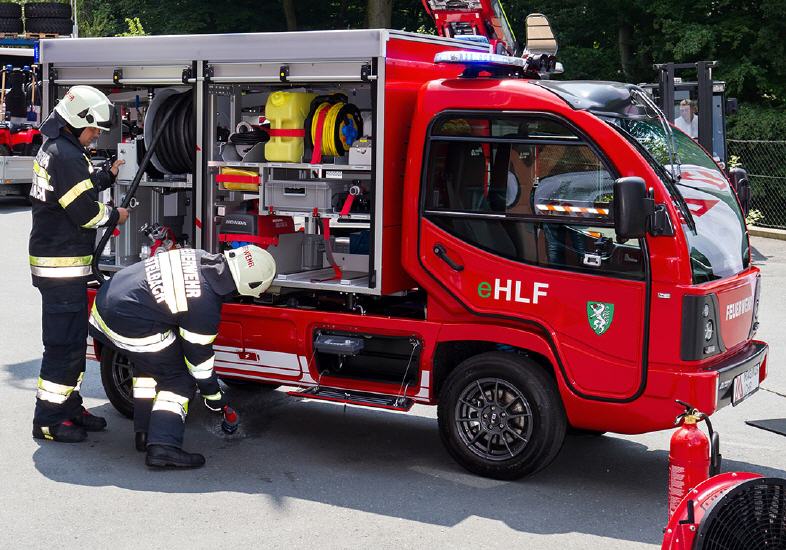 Magirus Lohr präsentiert erstes serienreifes, vollelektrisches Löschfahrzeug der Welt!