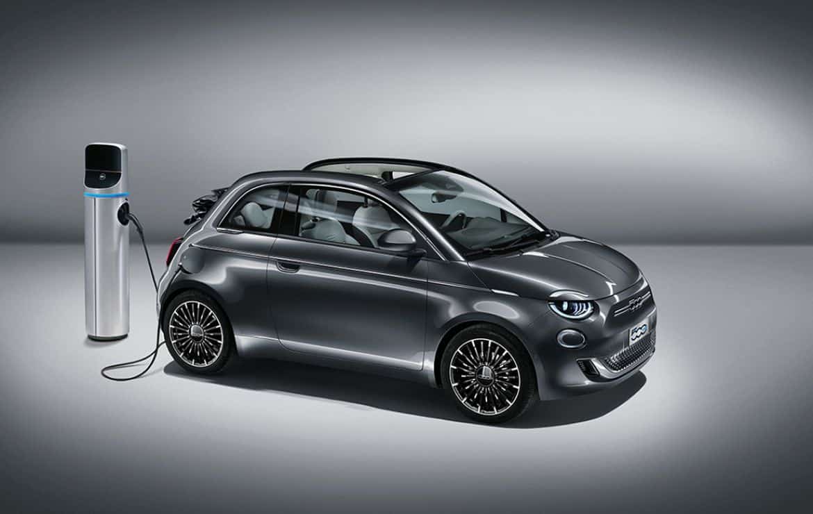 Der neue Fiat 500 – das erste rein elektrisch angetriebene Fahrzeug der Marke » 818fbcd3f6bf7c01f7fd03054204ad007a7326ae min Der neue Fiat 500 – das erste rein elektrisch angetriebene Fahrzeug der Marke » 818fbcd3f6bf7c01f7fd03054204ad007a7326ae min