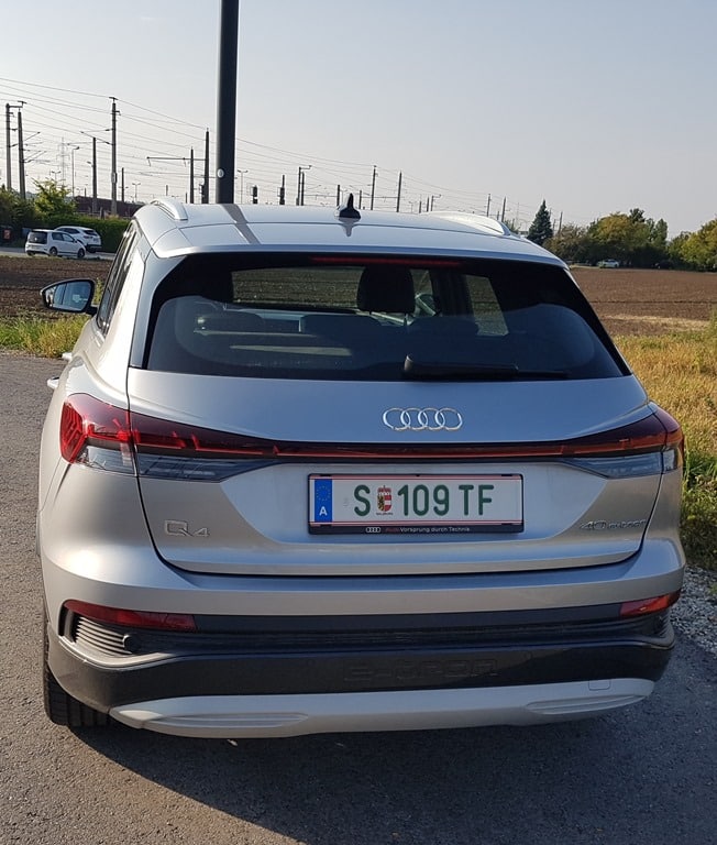 Audi Q4 40 e-tron - Kurztest | 20210926 163818 Heck