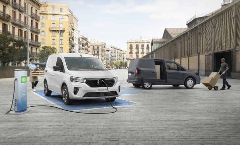 Premiere für den neuen Nissan Townstar | Townstar petrol EV van min scaled e1632767691207