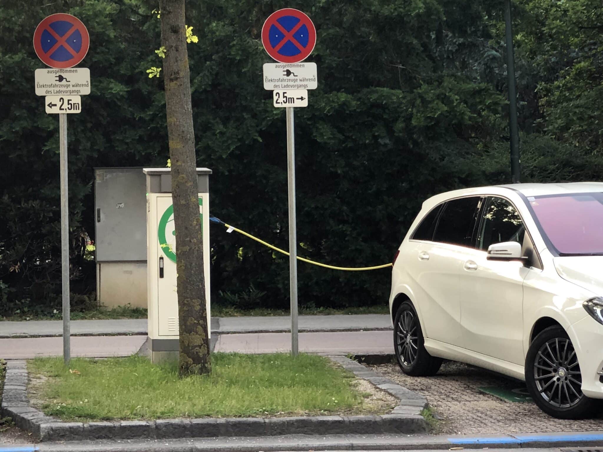 Laden Und Parken In Gebührenpflichtigen Kurzparkzonen In Linz