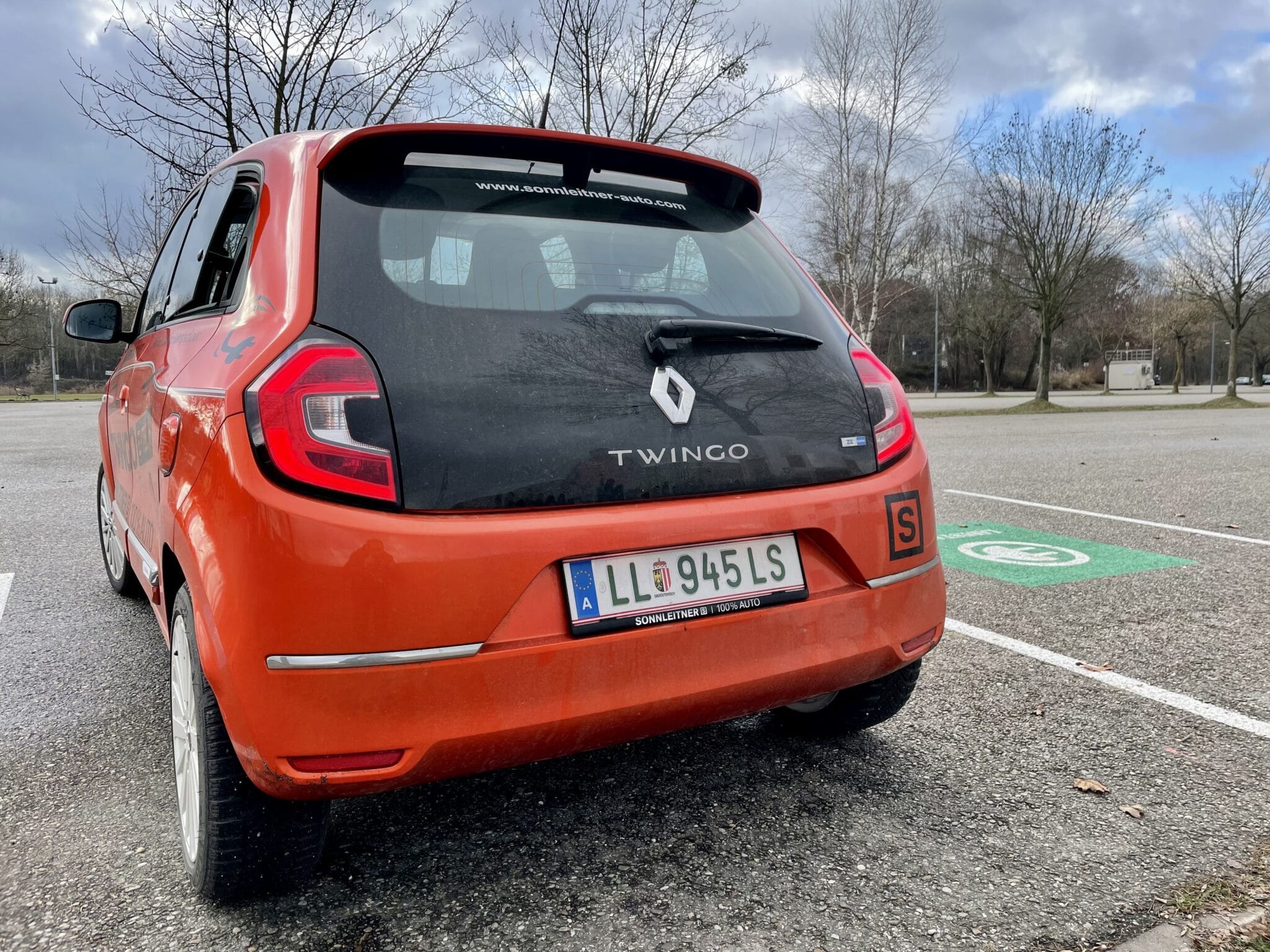 E-GUIDE.RENAULT.COM / Twingo-electric / KINDERSICHERHEIT