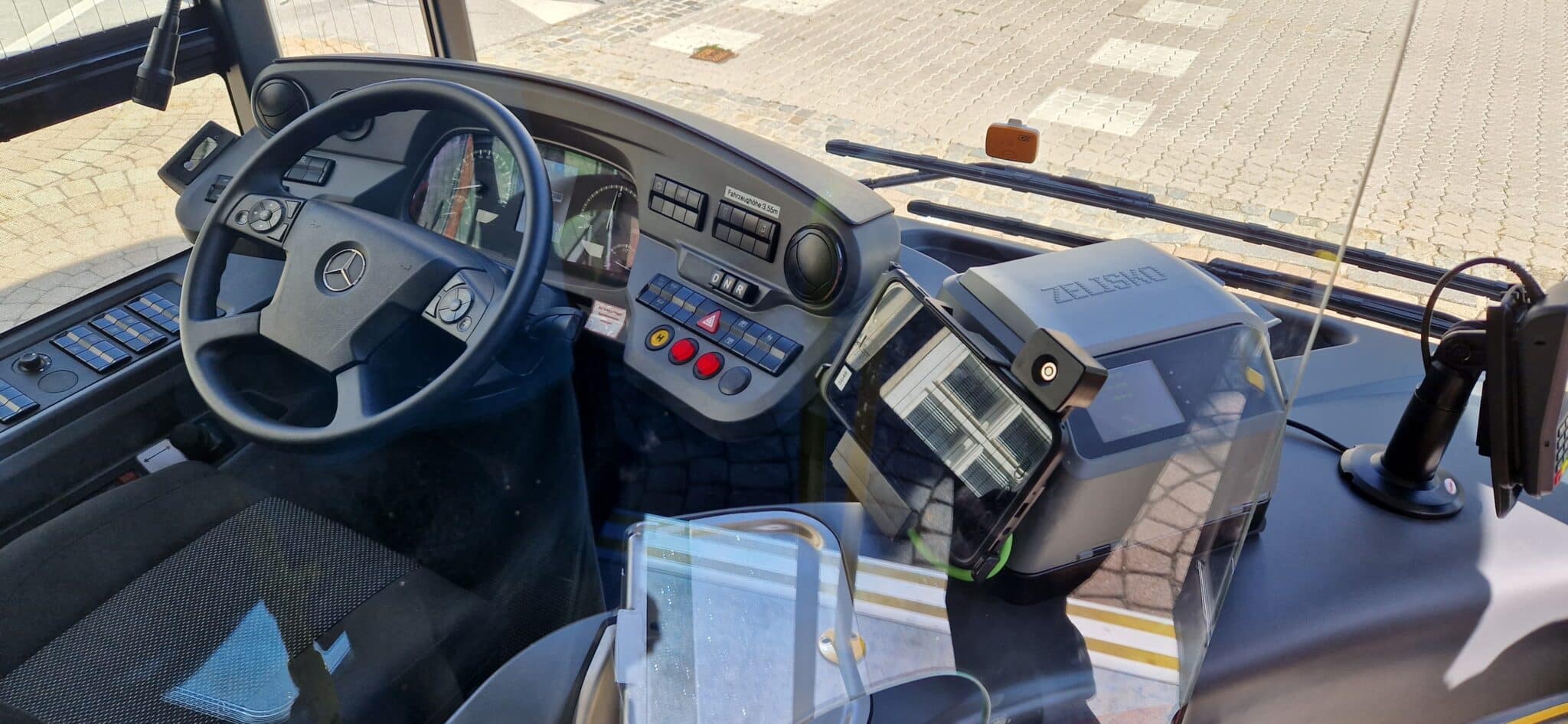 e-Bus - System im südlichen Weinviertel für den Regionalverkehr | 20220818 104734 min scaled