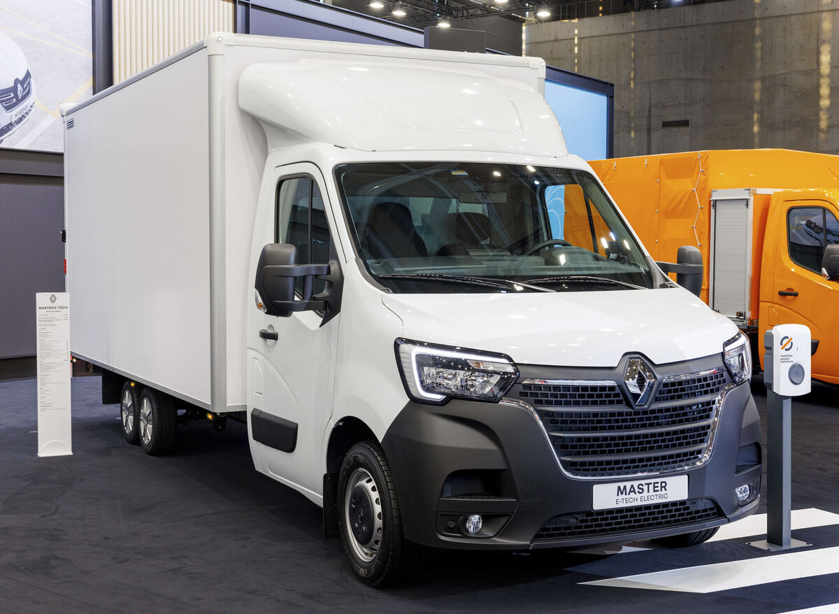 RENAULT präsentiert neuen eTransporter TRAFIC E-TECH | 9AZkO4Zlez2v images lq R DAM 1435114