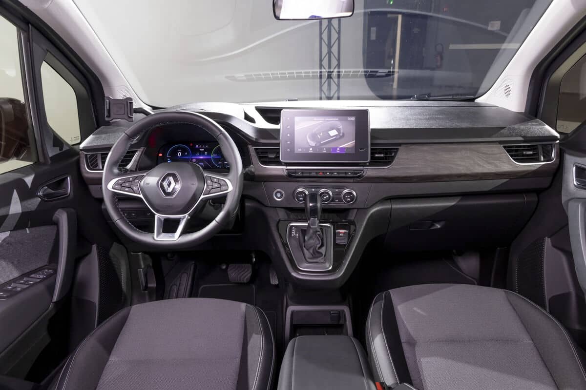 RENAULT KANGOO E-TECH ELECTRIC – Der vollelektrische Kombi-VAN | 2410 Renault Kangoo E Tech Electric 8