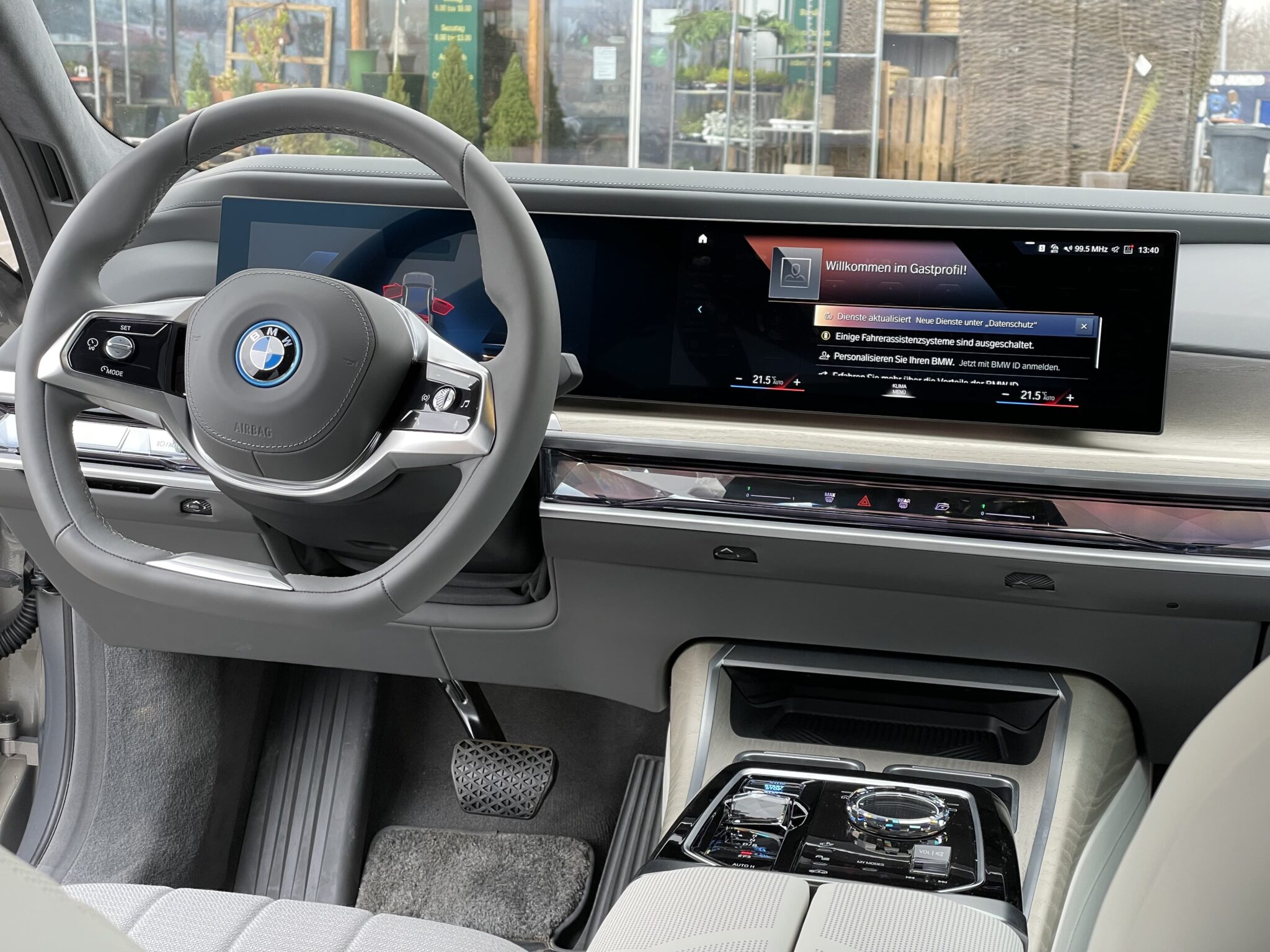 Kurztest: BMW i7 und iX1 | BMW i7 10 min scaled