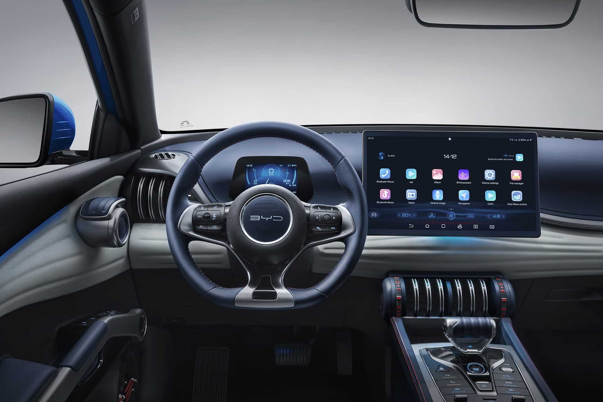 BYD – Vertriebsstart der ersten drei Elektroauto-Modelle in Österreich | BYD ATTO 3 Cockpit min