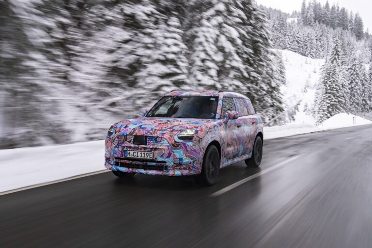 Vollelektrisch und Made in Germany: Die neue Generation des MINI Countryman | P90499385 highRes the new mini country min