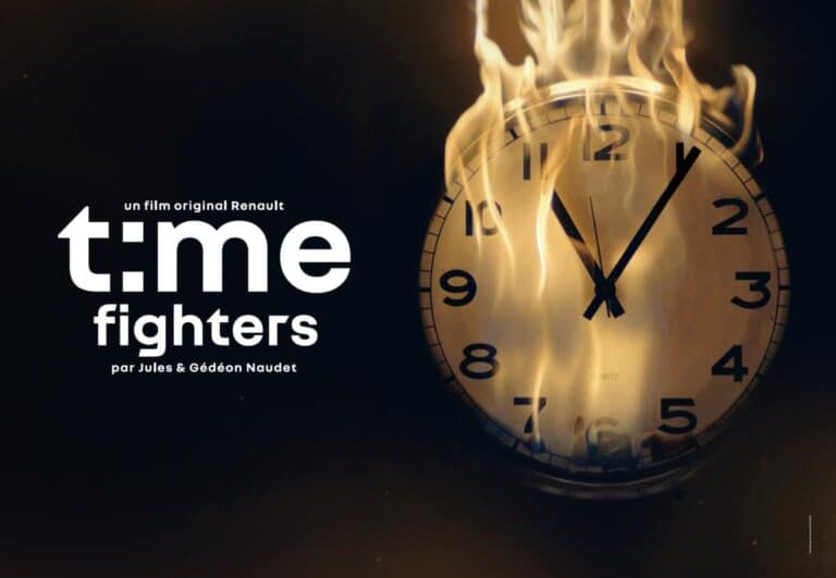 “TIME FIGHTERS”: Die Geschichte einer einzigartigen Zusammenarbeit zwischen RENAULT und der FEUERWEHR | TimeFighters Poster