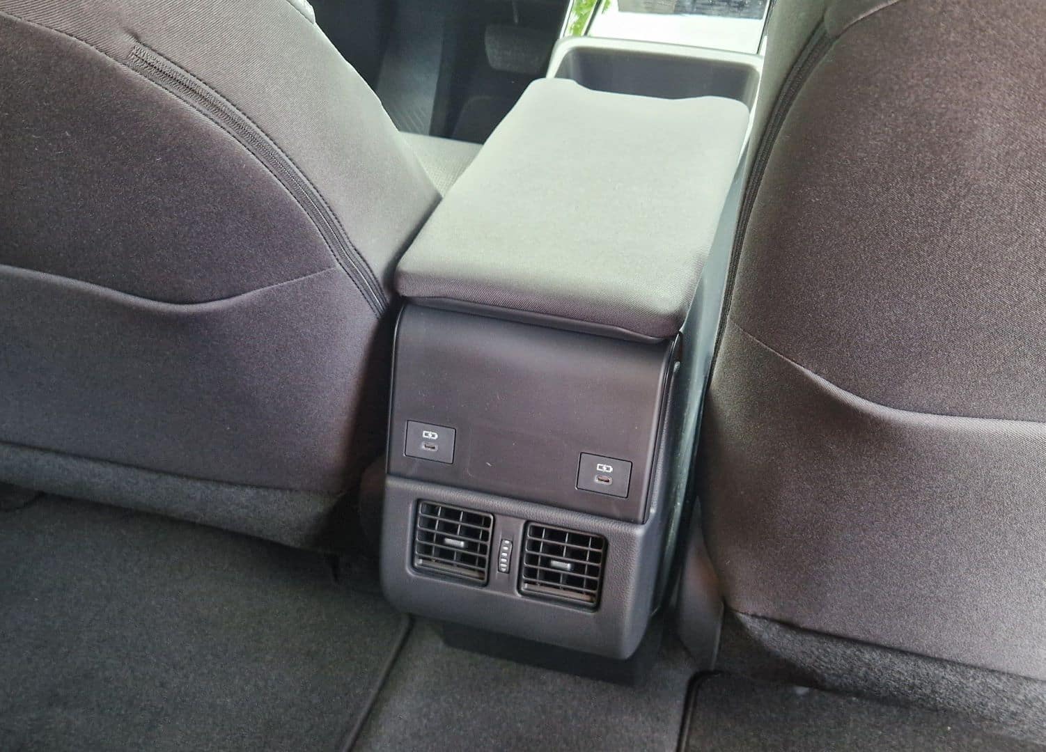 Praxistest – Subaru Solterra (Modell 2024) | 20240502 114528 Ruecksitze