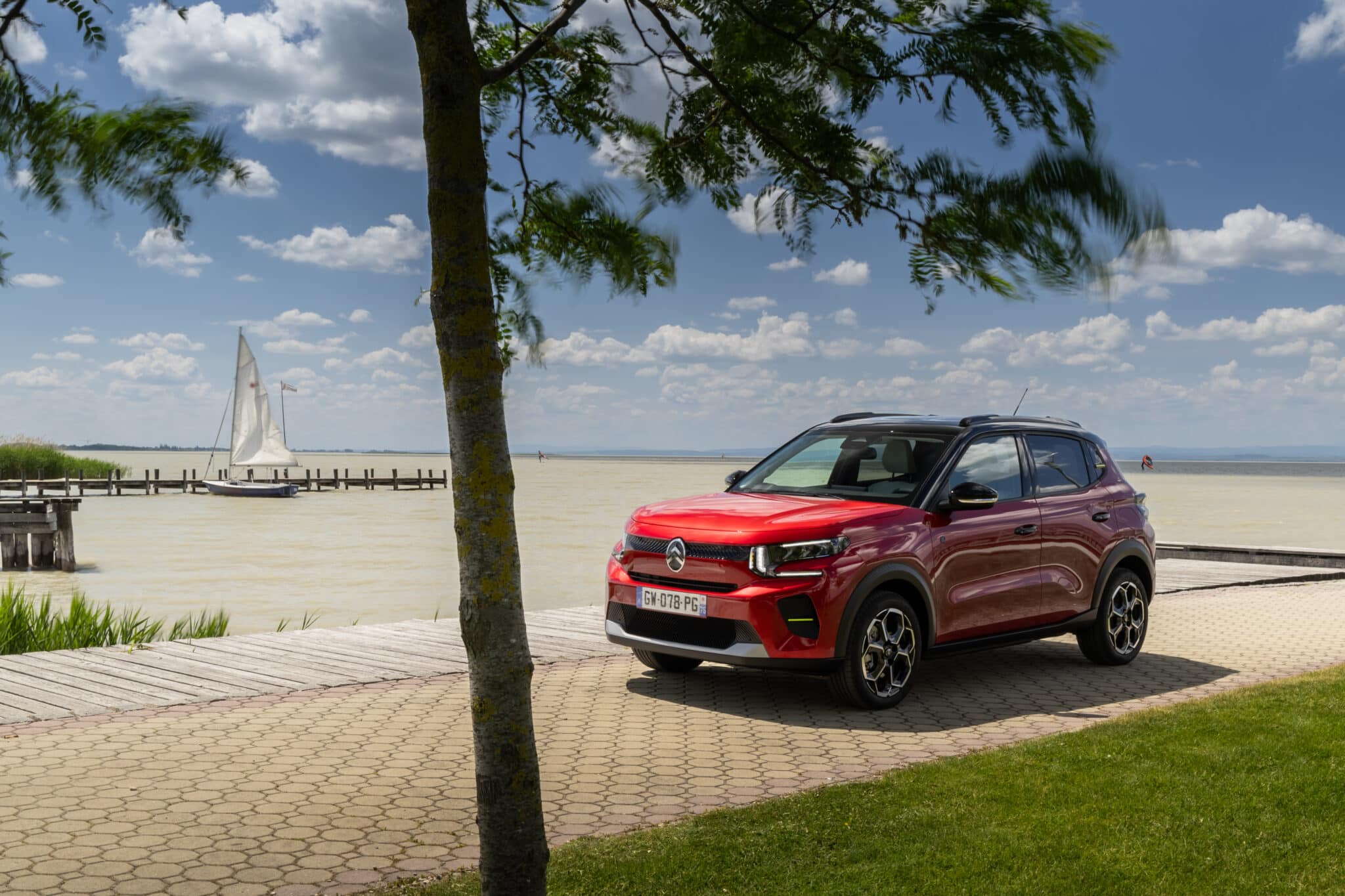 DER NEUE CITROËN Ë-C3 UND C3 | Citron C3Elixir Rot scaled