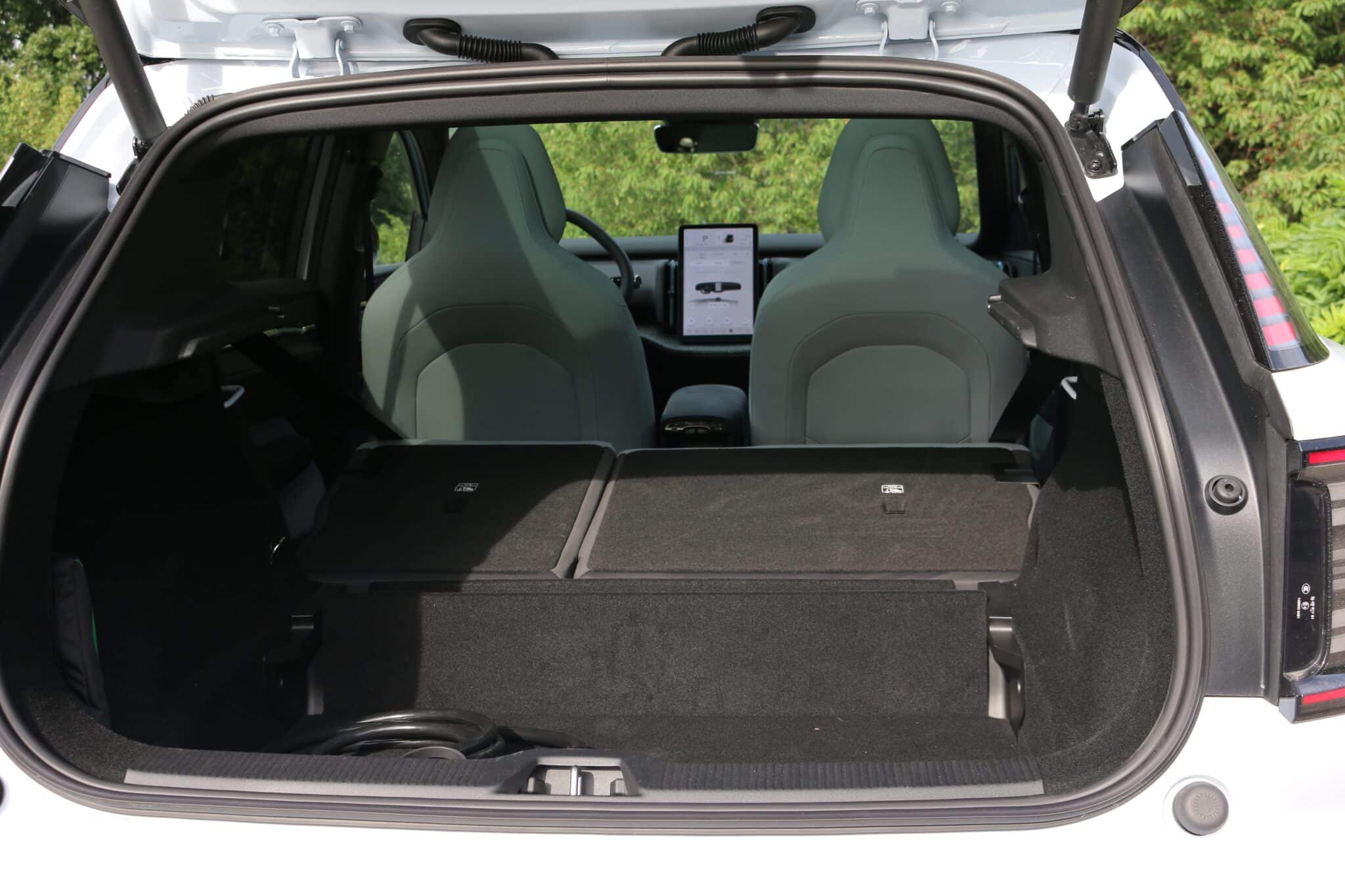 Testbericht Volvo EX30 | Kofferraum maximal min scaled