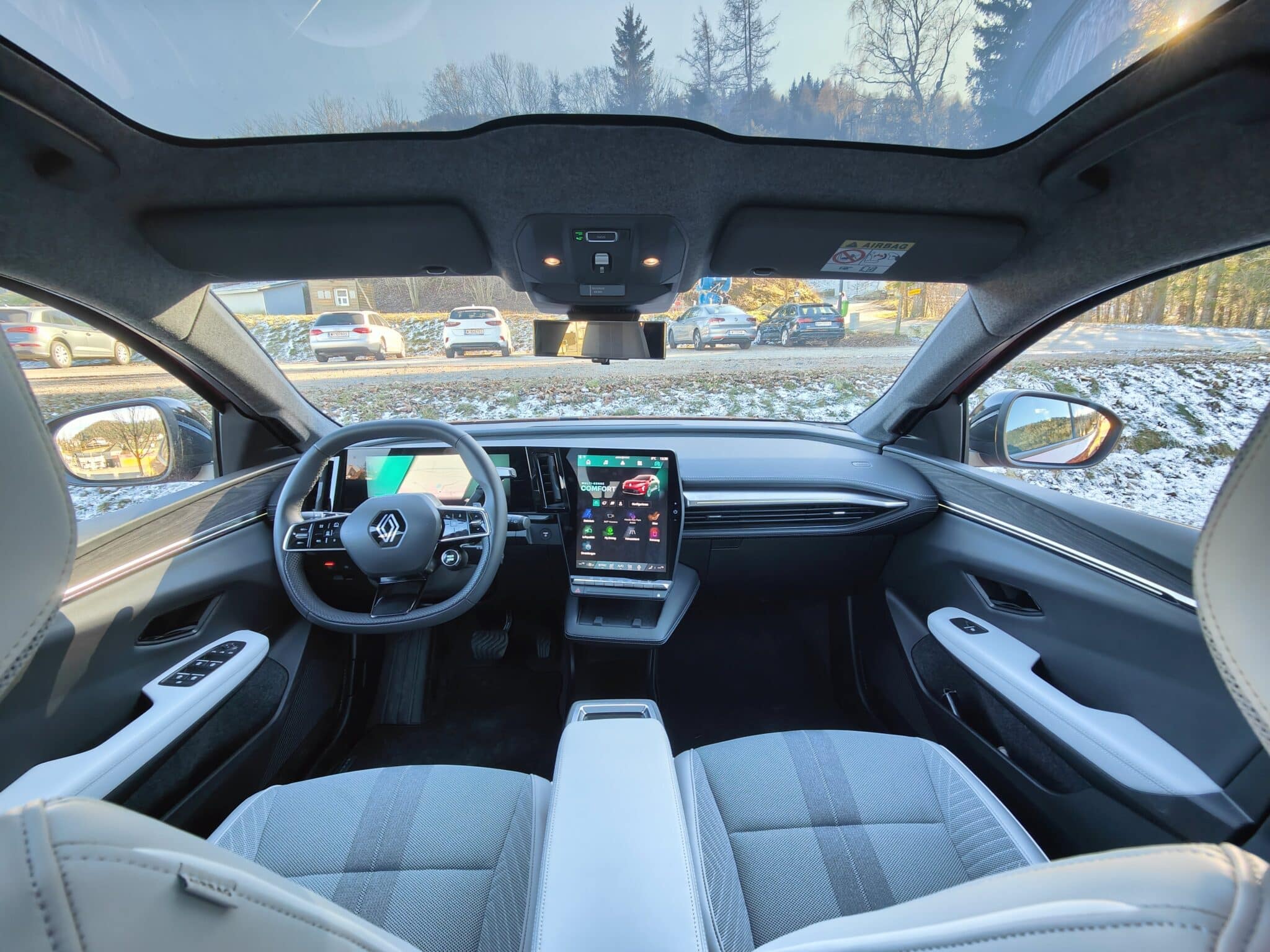 Geräumiges Cockpit des Renault Scenic