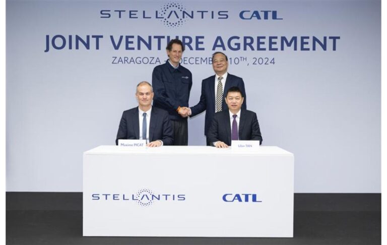 Stellantis und CATL investieren bis zu 4,1 Milliarden Euro in Joint Venture für großes LFP-Batteriewerk in Spanien | 85db0630228400ed0e7c43cdc0948a4a2d7bd22b