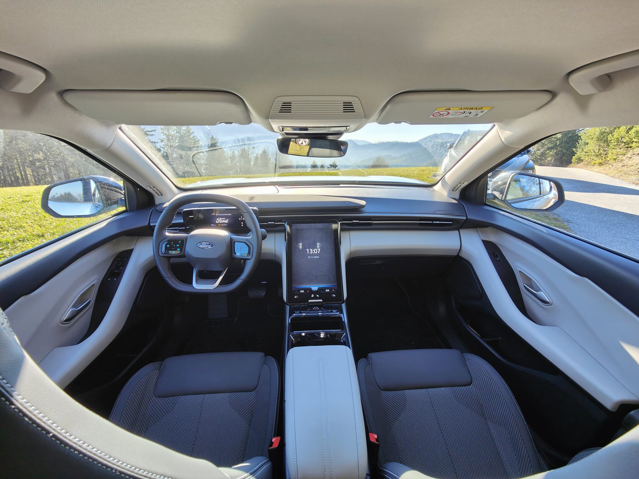 Innenraum des Ford Explorer
