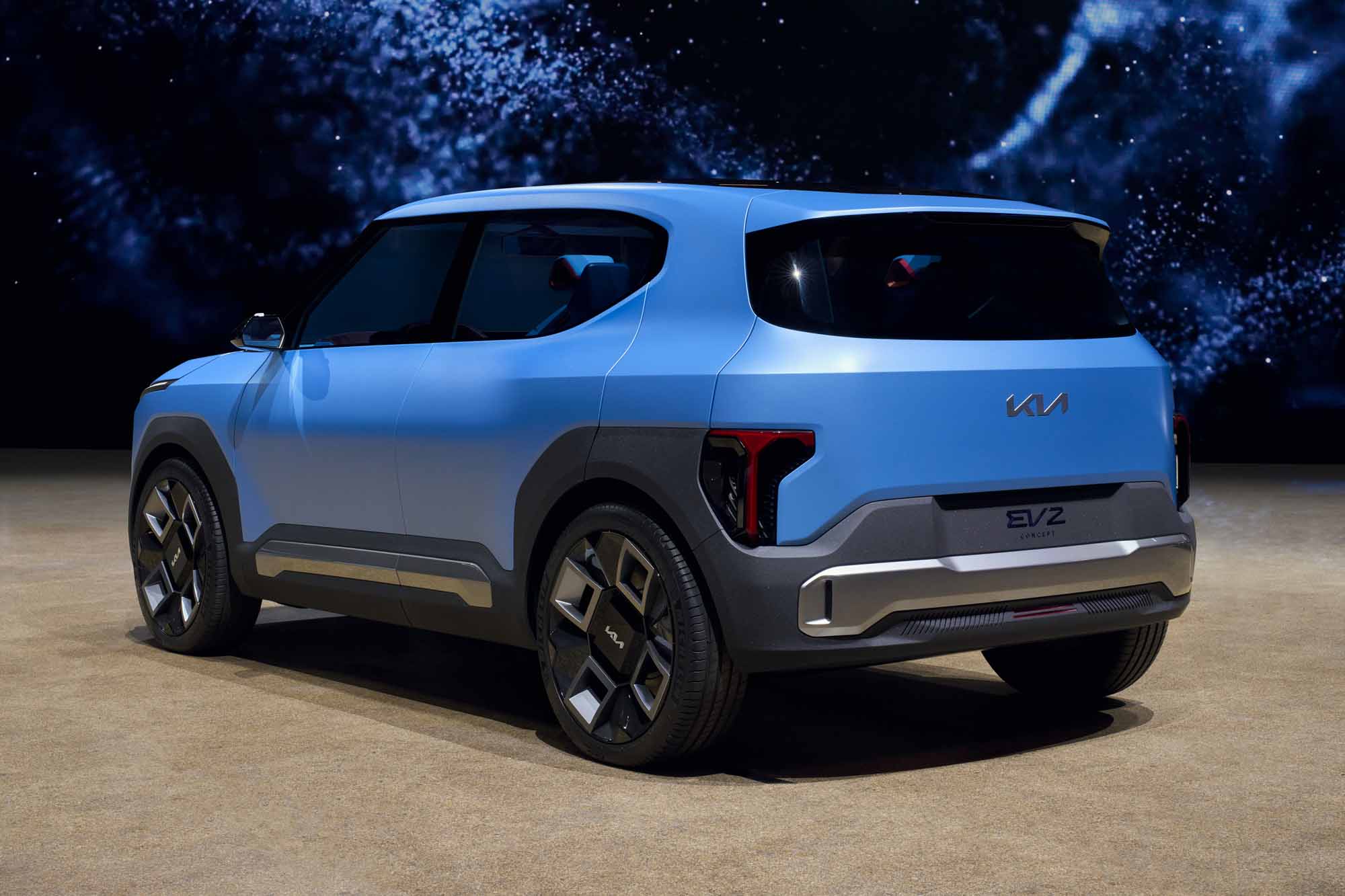 Kia komplettiert die EV-Kernpalette mit EV4 und dem Concept EV2 | Kia Concept EV2 02 LoRes
