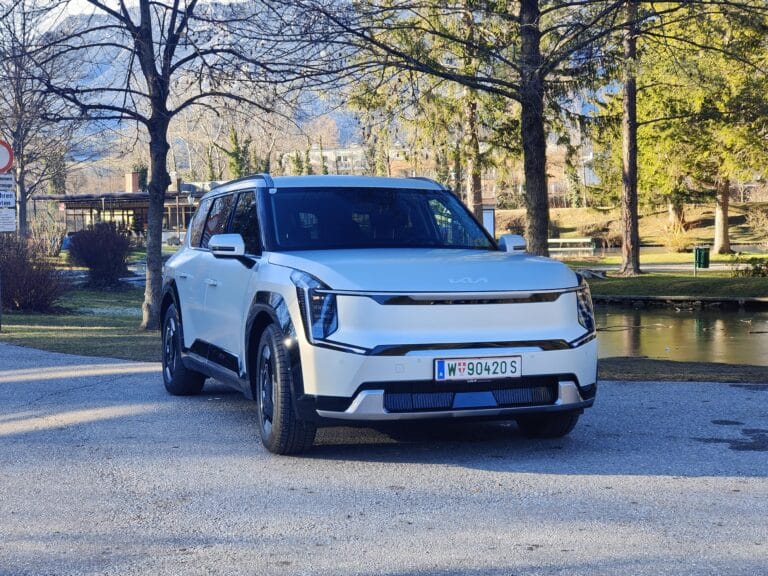 Groß, größer, Kia EV9 – Das Riesenschiff im ausführlichen Praxistest | Front min