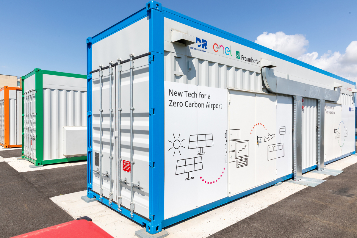 Zweites Leben für die Hochvoltbatterien des Nissan LEAF: Energiespeicher am größten Flughafen Italiens | BESS and Solar Fiumicino8