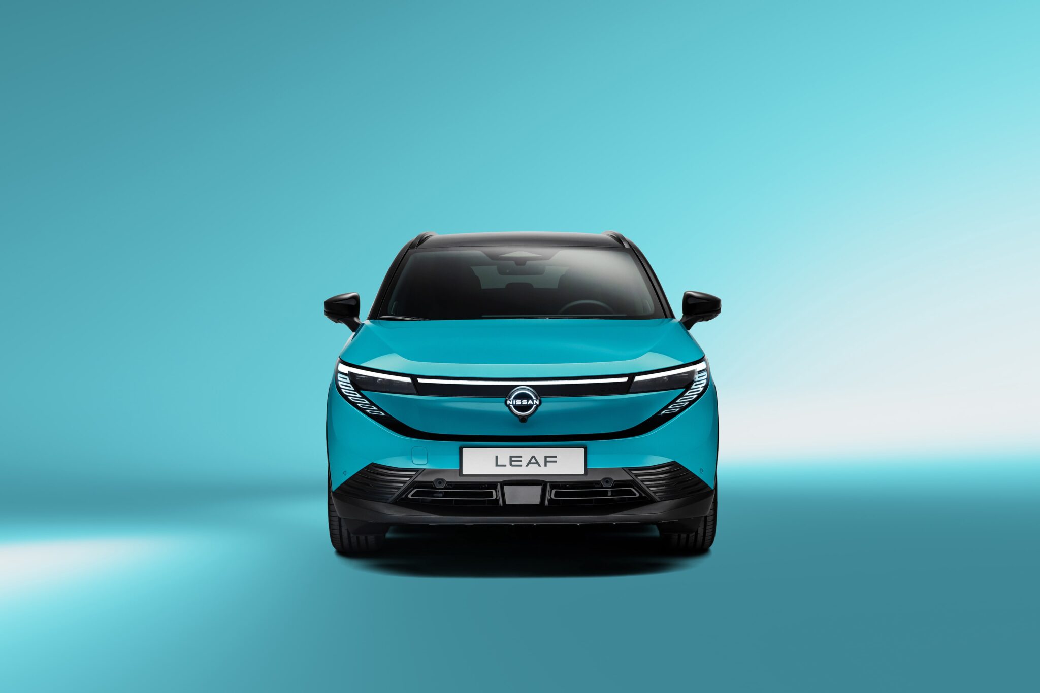 Rückkehr einer Ikone: Der neue Nissan LEAF | NISSAN LEAF FRONT Hi min scaled